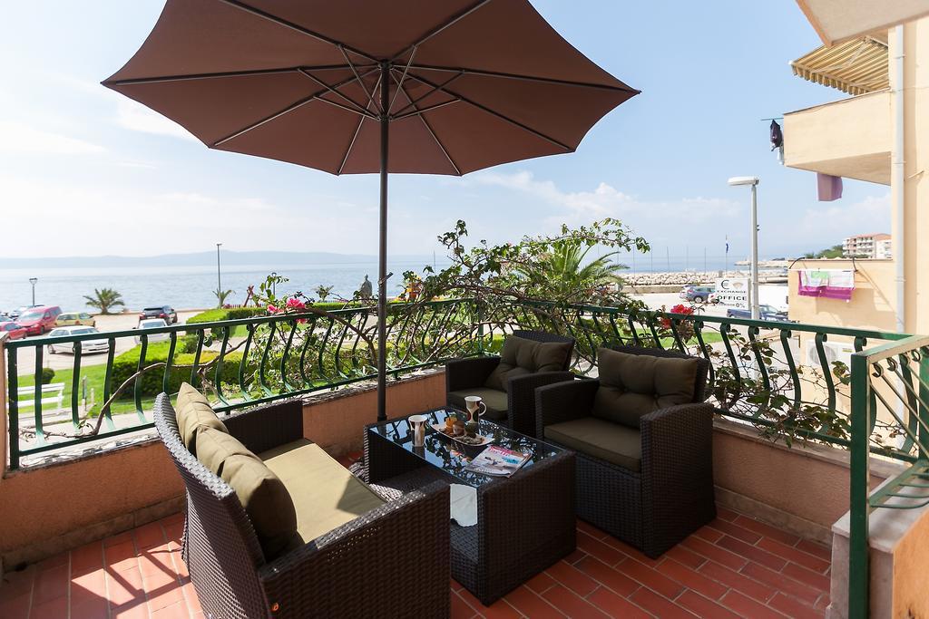 Studio Apartment Odak Podgora Exterior photo