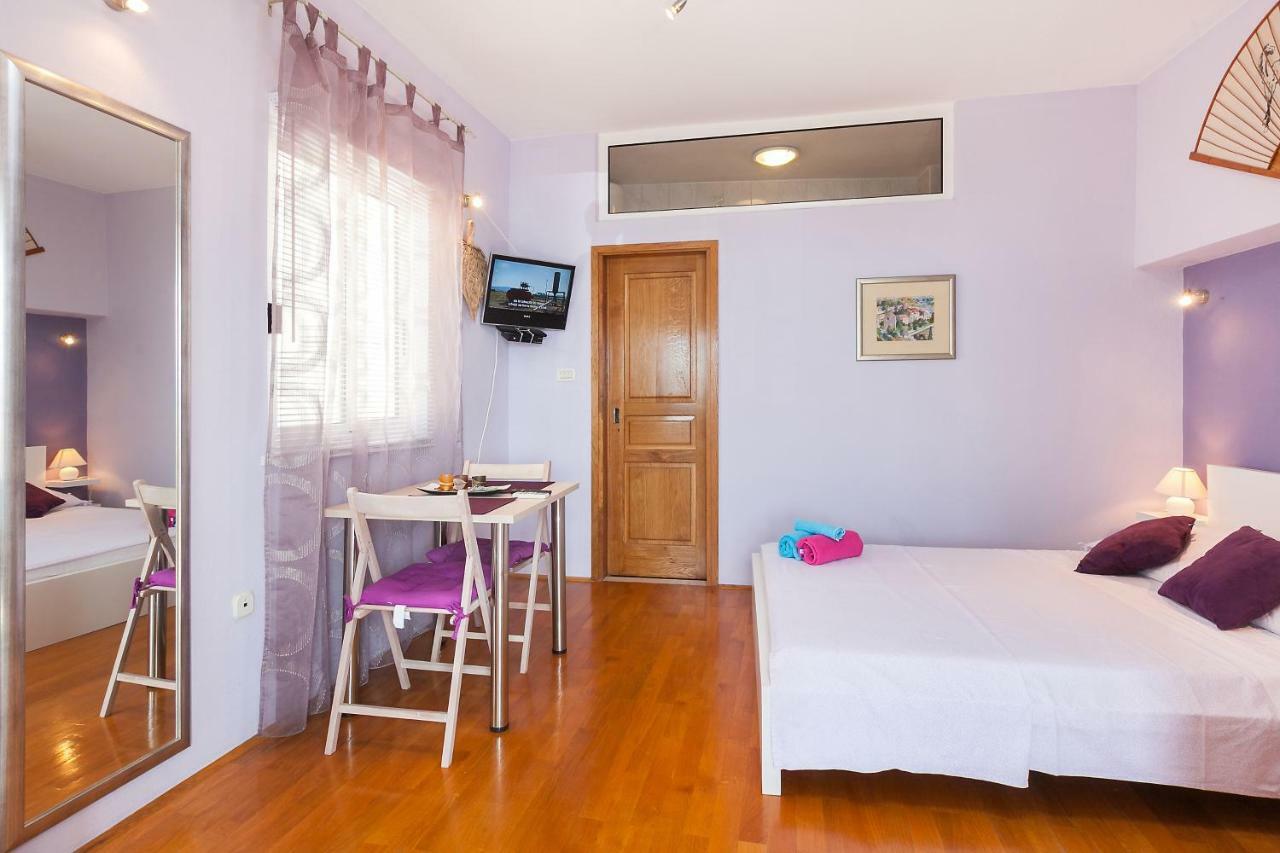 Studio Apartment Odak Podgora Exterior photo